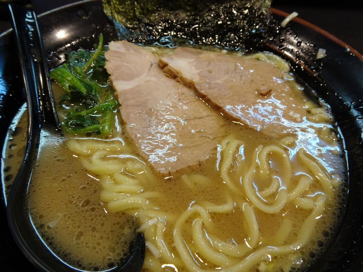 横浜ザ・アパートメント โยโกฮาม่า ภายนอก รูปภาพ